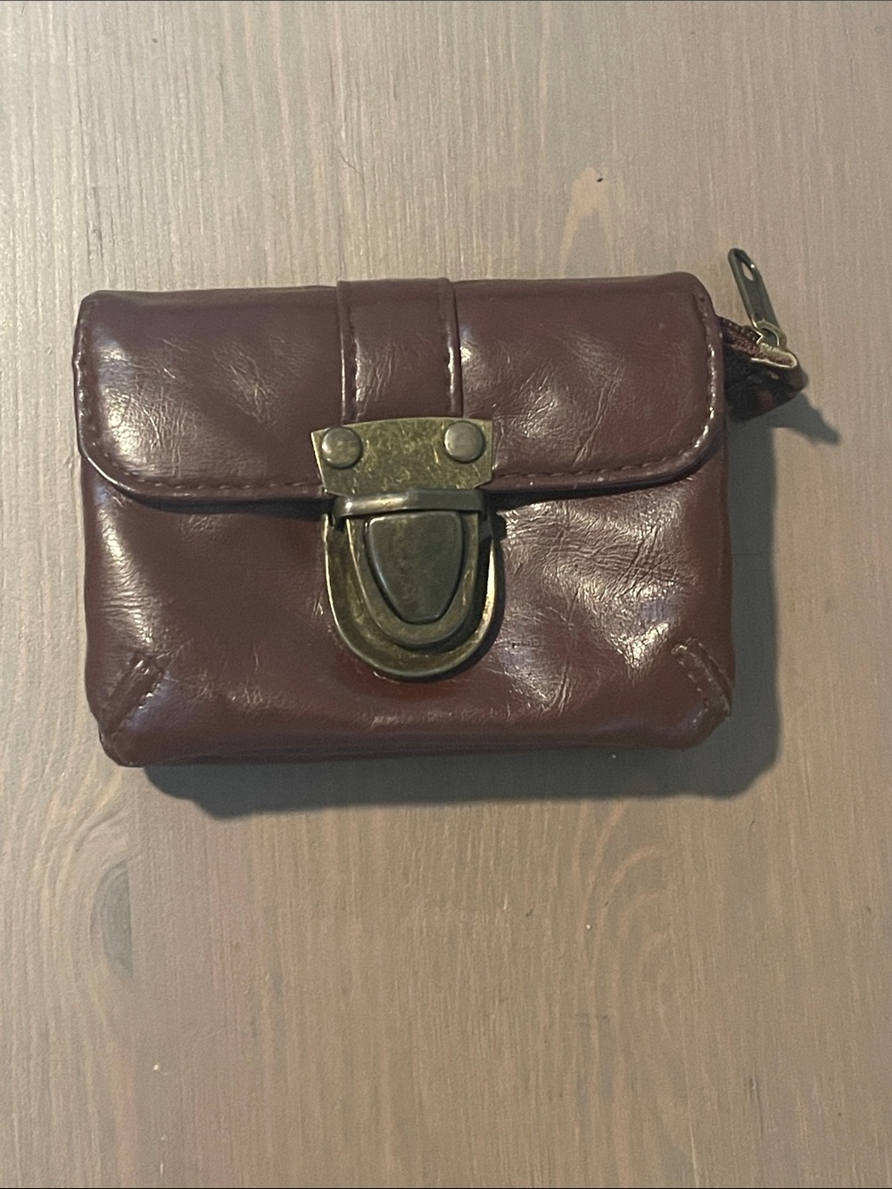 Lulu NYC Vintage Style Brown Faux Leather Wallet Pouch with Antique Brass Clasp